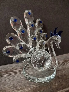 Gorgeous Art Glass Peacock With Sapphire Blue Jewels 5" Tall 5" Wide - Picture 1 of 6