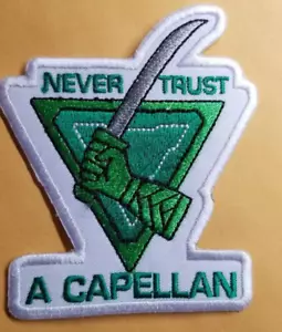 Parche bordado Battletech Never Trust a Capellan aprox 3x3,5" - Imagen 1 de 2
