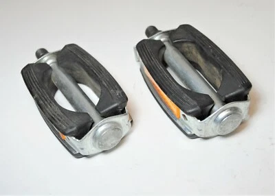 PEDALES DE PROA APROBADOS POR SCHWINN UNION U30 BICICLETA BLOQUE DE GOMA NEGRO 1/2 X 20 TPI Foto 1 de 2