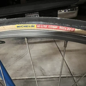 Vintage Bicycle - Picture 1 of 7