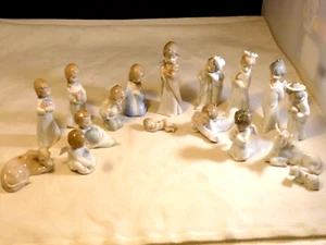 Lladro 17 Pc Mini Nativity Figurine Xmas Ornaments HUGE SET OF 17 pieces - Picture 1 of 24
