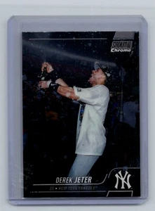 2022 Topps Stadium Club Chrome Derek Jeter New York Yankees #35 - Picture 1 of 2