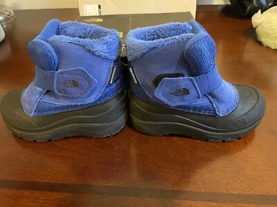 Chaquetón impermeable North Face Alpenglow II azul marino talla 9 niño pequeño Foto 1 de 3