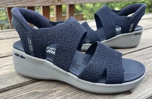 ¡Bonito! Sandalias sin cordones Skechers Pier Lite Adoration para mujer 9 W - azul marino - Imagen 1 de 13