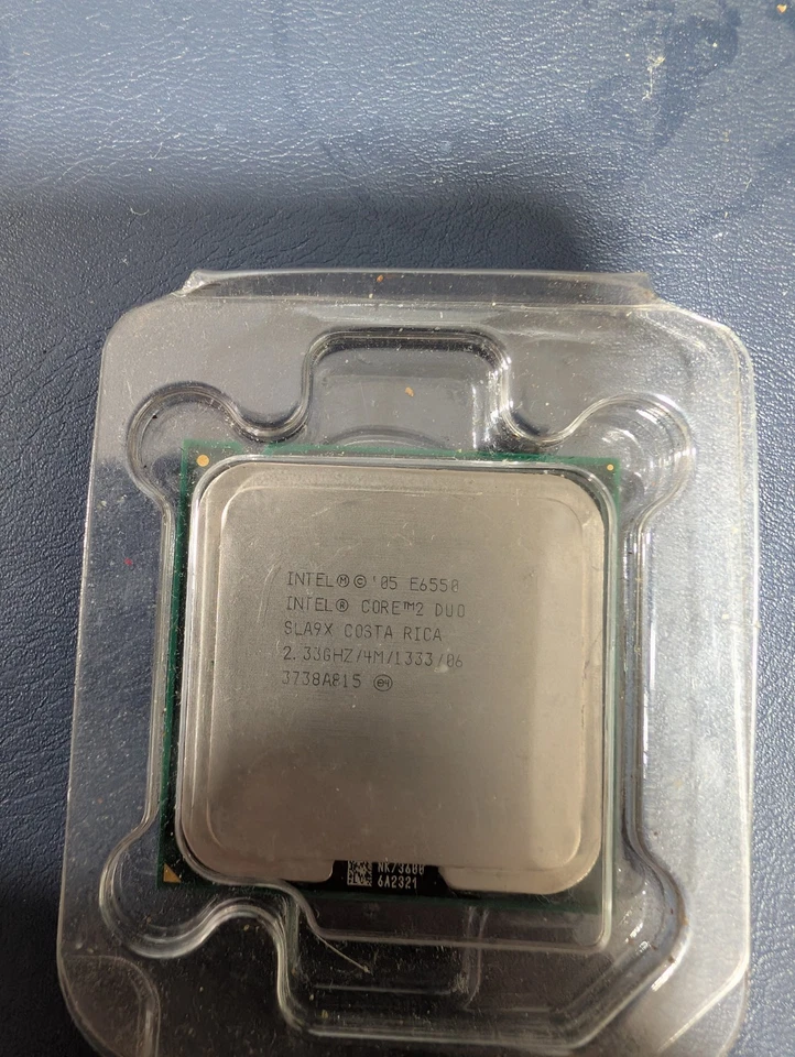 Intel E6550 Core 2 Duo SLA9X CPU Processor 2.33GHz - Image 1 of 2