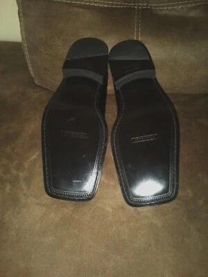 * Nuevo * Vestido Formal Negro * Fratelli * Decoración Lagarto _ talla 13 _ nunca usado *  Foto 1 de 4