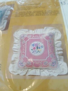 Creative Circle "Dusty Rose Floral" #0474 Pillow Kit for Embroidery - Picture 1 of 6