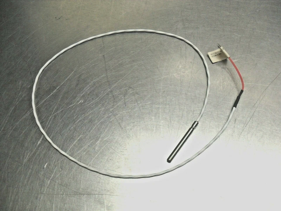 East Coast Sensors E381  RCT38-11-A2-B24-E100-2-Z128 Thermocouples 3/16 Diameter - Image 1 of 3