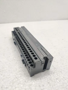 MITSUBISHI AJ65SBTB1-32DT1 INPUT/OUTPUT MODULE ( USED CONDITION ) - Picture 1 of 4