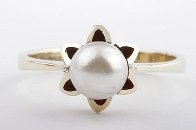Akoya Pearls Ring Diameter 6mm 14k 585 Yellow Gold Top! # - Image 1 of 4