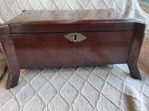 Antique English Mahogany Georgian Box, Splayed Legs - Picture 1 of 12
