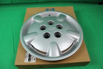 NOVO GENUÍNO GM 92-93 CHEVROLET LUMINA APV VAN 15" TAMPA DE RODA TAMPA DE CUBO 10154221 - Imagem 1 de 3