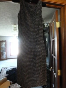 Nine & Co schwarz-silber gestreiftes Kleid Gr. 8 Stretch seitliche Raffung! Schön! - Bild 1 von 3