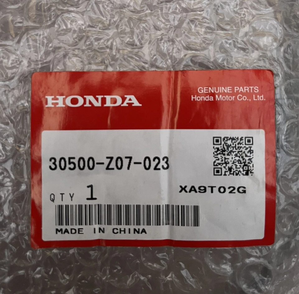 Honda Generator coil 30500-z07-023 part # honda oem - Image 1 of 2