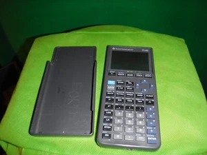 Texas Instruments TI-82 Graphing Calculator Gray With Cover Tested Dead Lines - Picture 1 of 7