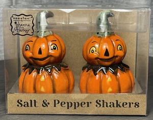 Johanna Parker Design Halloween Jack O'Lantern Kürbis Salz & Pfefferstreuer - Bild 1 von 6