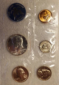 1965 US Special Mint Set UNC w/40% Silver Kennedy - 5 coins - Free Shipping - Picture 1 of 14