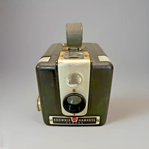 Vintage Kodak Brownie Hawkeye Camera Pre 1950 No Flash Not Tested - Picture 1 of 12