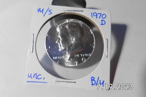 1970-D KENNEDY HALF DOLLAR - B/U UNC Cover