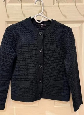UNIQLO Knit Button Cardigan Sweater Black Women's Size Medium New Without Tag - Image 1 of 4