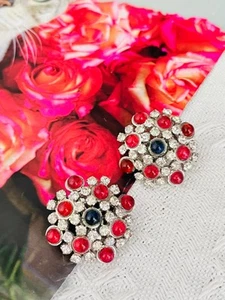 Christian Dior Vintage 1966 Gripoix Ruby Sapphire Crystals Flower Clip Earrings - Picture 1 of 13