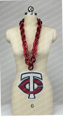 New MLB MINNESOTA TWINS Jumbo Big RED Fan Chain Necklace Foam - Image 1 of 3