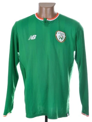 IRELAND 2017/2018 HOME FOOTBALL SHIRT SIZE M NEW BALANCE PLAYER ISSUE - Image 1 of 4