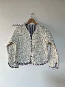 Chaqueta acolchada de algodón estampada blanca floral chaqueta reversible india vintage - Imagen 1 de 5