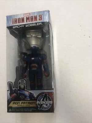 Marvel Comics Vengadores Iron Man 3 Patriota Wacky Wobbler Bobble Head Foto 1 de 4