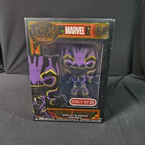 Funko Pop Pin! Black Panther Blacklight Target exclusivo - Imagen 1 de 6