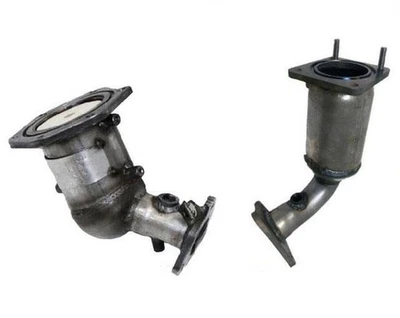 Convertidor catalítico delantero y trasero compatible con Altima 2007-2017 Murano 09-17 Quest 11-17 Foto 1 de 4