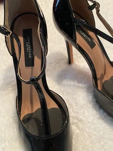Ann Taylor Sandal Black Patent Leather Stiletto 4.5” Heels Open Toe 7M - Picture 1 of 6
