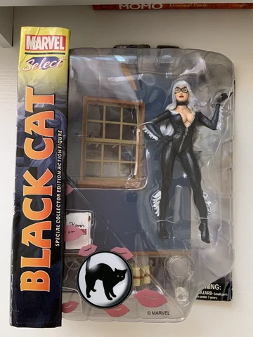 Marvel Select Black Cat Special Collector Edition Action Figure with Spiderman Cover