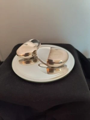 1980S STERLING SILVER AND LUCITE CLIP-ON EARRINGS. MARKED 925 - Image 1 of 4