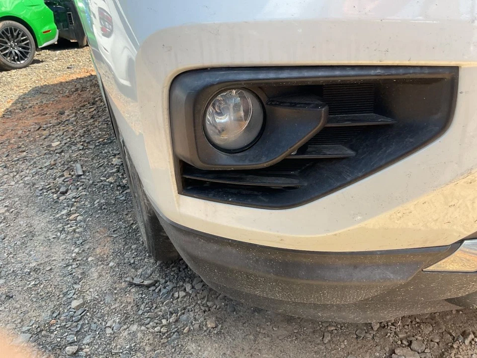 Luz antiniebla de esquina/estacionamiento compatible con 12-21 NV 3500 2164909 Foto 1 de 1