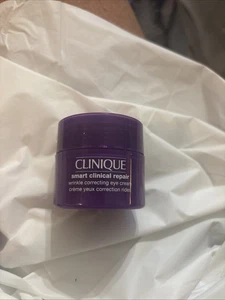 Crema de ojos correctora de arrugas CliniqueSmart Clinical Repair 0,5 oz nueva pero sin caja - Imagen 1 de 3