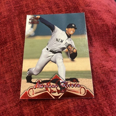 1998 Paramount #74 Mariano Rivera New York Yankees HOF Red - Image 1 of 4