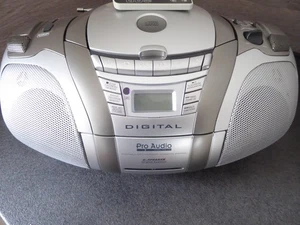Radiorecorder UKW CD SD USB Cassette mit Fernbedienung - Bild 1 von 4