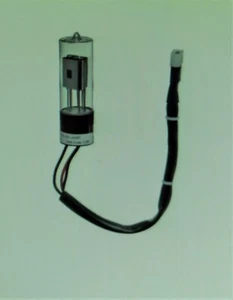 AGILENT TECHNOLOGIES 5610021800 D2 Ultraviolet Source Lamp For Aa Cary Light - Picture 1 of 2