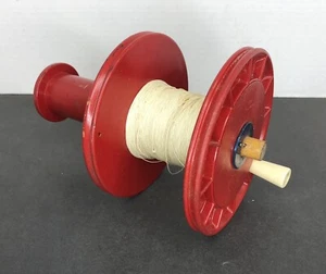 Carrete de cometa vintage de 5"" plástico rojo madera - Imagen 1 de 6