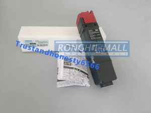 1 SZT. NOWY DLA Przełącznik drzwi bezpieczeństwa Zamek elektromagnetyczny D4SL-N4GDG-D4 - Zdjęcie 1 z 1