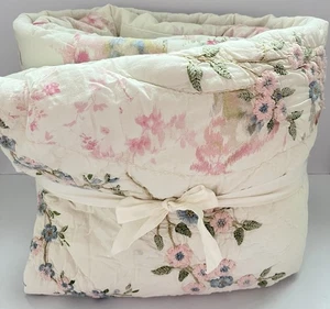 Pottery Barn LoveShackFancy Floral Bow Patchwork Embroidered King Quilt New - Picture 1 of 11