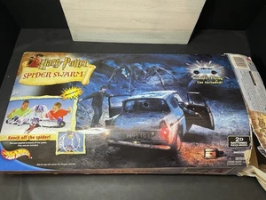 Hot Wheels Harry Potter Spider Swarm Track Set Weasley Flying Car 2002 caja abierta - Imagen 1 de 9