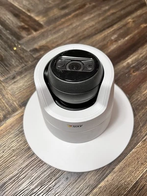 Axis M3106-LVE MKII 4MP Network Camera With Trim Package - Image 1 of 2