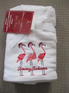 NEW Tommy Bahama Set of 2 Christmas Holiday Hand Towels Pink Flamingos Santa Hat