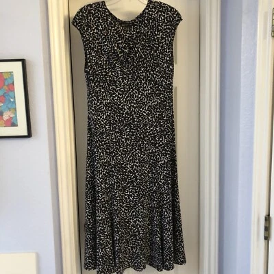 Jones New York Women’s Cap Sleeved Black And White Dress Sz 10  - Image 1 of 4