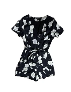 Club Monaco Zemphira Romper Womens Sz 6 Black Floral Silk Belted Shorts Playsuit - Picture 1 of 9