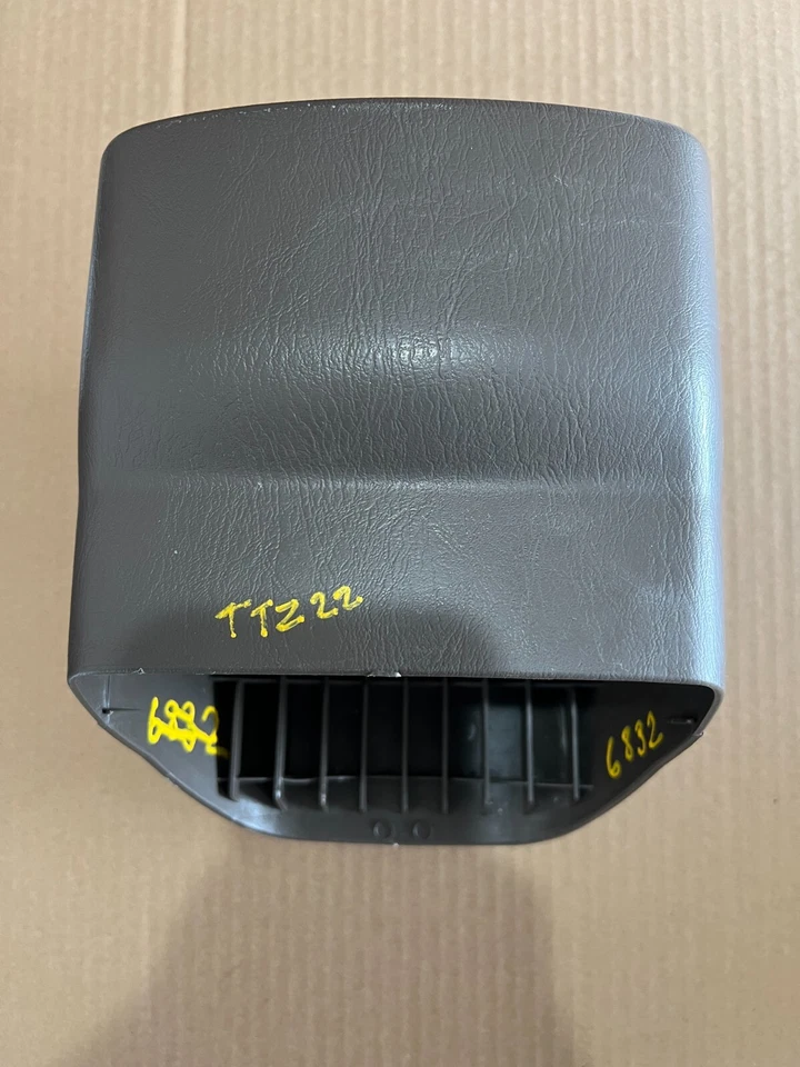 Cubierta de cubierta de columna de dirección del conductor Toyota Camry 1997-2001 OEM Foto 1 de 4