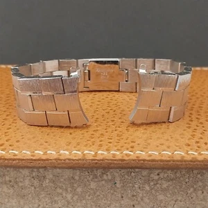 11/16" 17.2mm White Gold hge Chavis nos 1970s Vintage Watch Band - Picture 1 of 10