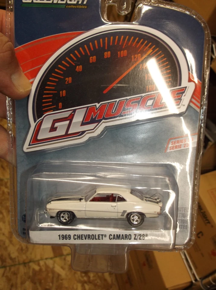 Greenlight 1/64 Muscle 1969 Chevrolet Camaro Z/28 белый новый в коробке - Изображение 1 из 1